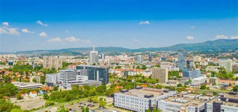 We support local currencies and promote the development of capital markets. The European Bank for Reconstruction and Development (EBRD ...