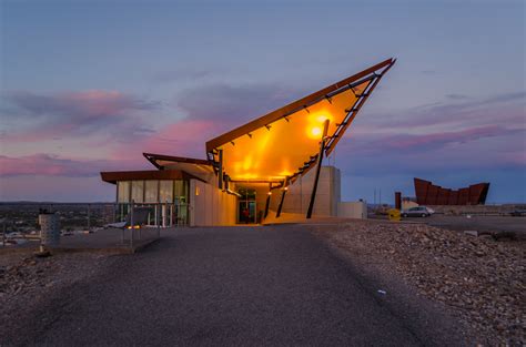 Broken hill is an inland mining city in the far west of outback new south wales, australia. File:Broken Earth Restaurant, Broken Hill.jpg ...