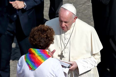 Pope Francis Allows Non Ritual Blessings For Same Sex Couples The
