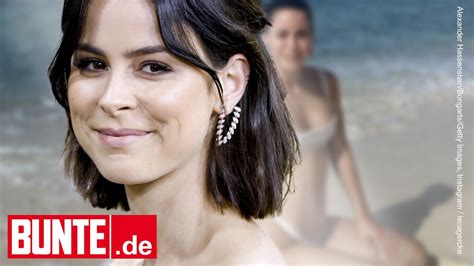 Lena Meyer Landrut Sexy Strandfoto Sie Zeigt Sich Im Knappen Bikini Youtube