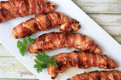 To ensure the bacon grease dripped off and the bacon gets crisp, i cooked the bacon wrapped chicken tenders on cooling racks. WW Bacon Wrapped Chicken Tenders - Free Style in KItchen