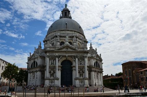 Photo Basilica Of Santa Maria Della Salute Venice