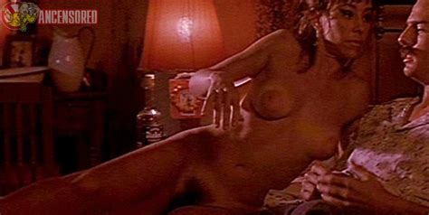 Naked Cordelia González in Born on the Fourth of July