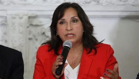 Dina Boluarte jura como presidenta de Perú enfrentaré la corrupción