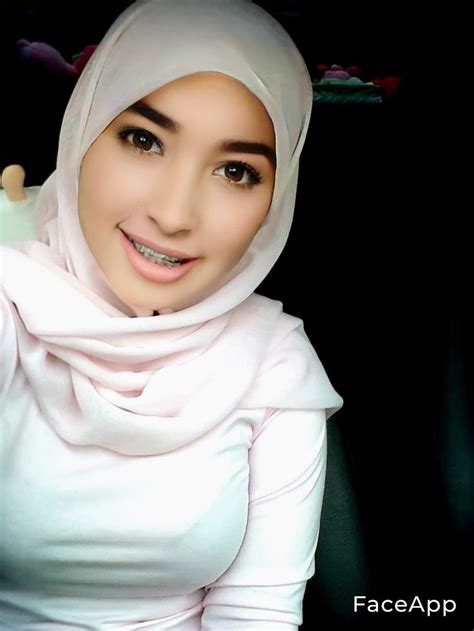 Pin Oleh Kim Eun Di Awek 2020 Perempuan Gaya Hijab Jilbab Cantik
