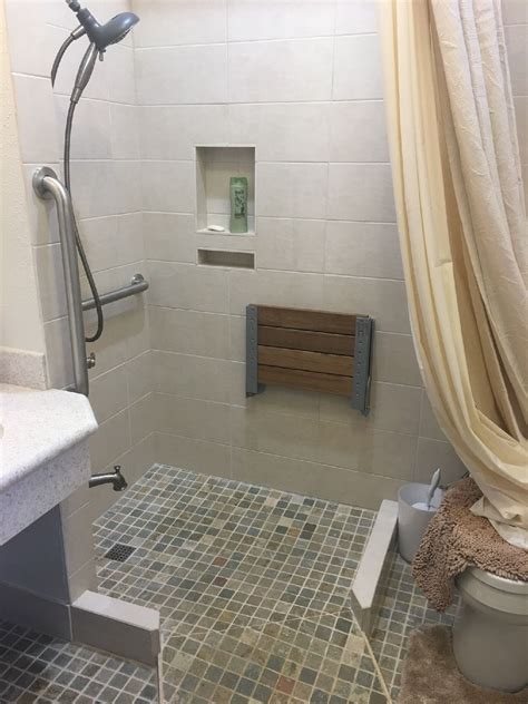 Golden cabinets & stone has gained a reputation for offering quality, affordable cabinetry and countertops to meet the needs of hawaii's consumers for more than five years. Golden Cabinets Oahu - CABINET