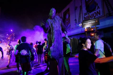 Universal Studios Halloween Horror Nights A Guide