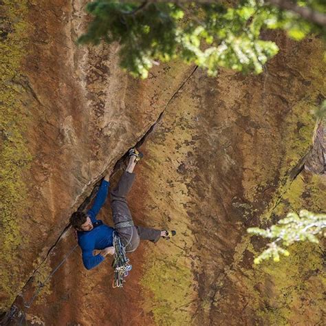 Definedbypassion Rock Climbing Mountaineering Climbing Bouldering
