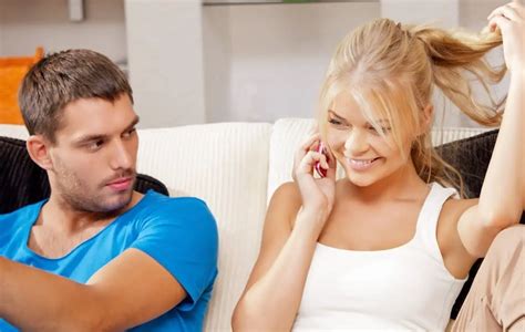 10 Ways To Deal With Jealousy In A Relationship The Fashion Junkies