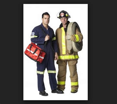 Emt Vs Firefighter Which Path Is Right For You Hci College
