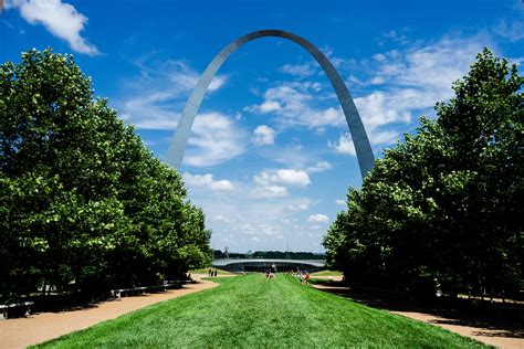In Defense Of The St Louis Gateway Arch Becoming A National Park