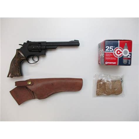 Crosman Model 38t Revolver Pellet Pistol