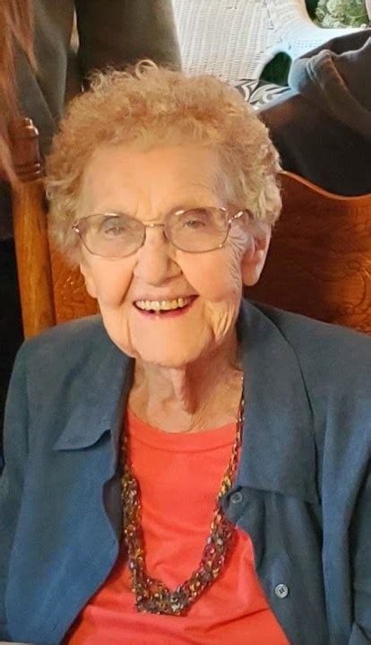 Macomb County Woman To Turn 100 On Christmas Day The Voice