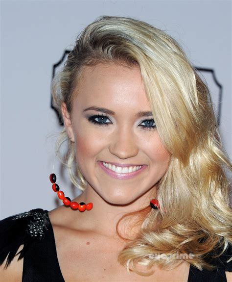 Emily Osment Pictures
