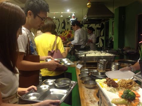 フィリピン留学 ciaの食事の様子｜フィリピン留学・セブ留学なら「ファーストイングリッシュ」