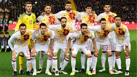 Spain National Football Team And Backgrounds Spain Team Hd Wallpaper