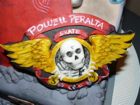 The company rose to prominence in the 1980s as skateboarding began maturing as a sport. Dolly´s Cake: Skate - Powell Peralta