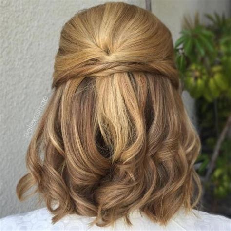 In this case, the layered hair is reminiscent of the shag, but this is a fresh take on the old favorite. 40 Diverse Homecoming Hairstyles for Short, Medium and ...