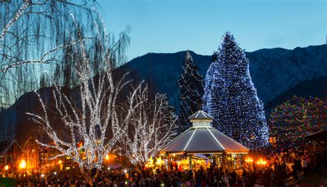Get In The Holiday Spirit At The Leavenworth Wa Winter Festival