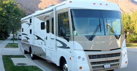 2008 Winnebago Sightseer Class A Rental In Emeryville Ca Outdoorsy