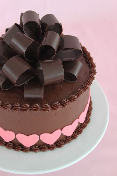 The T Of Cake Creating A Chocolate Bow Sweet Dreams And Sugar Highs