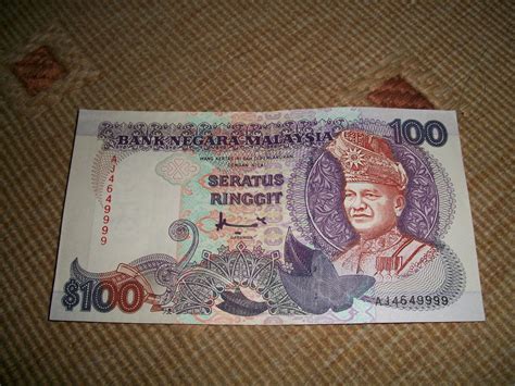 Collectible Items Duit Malaysia Lama Rm100
