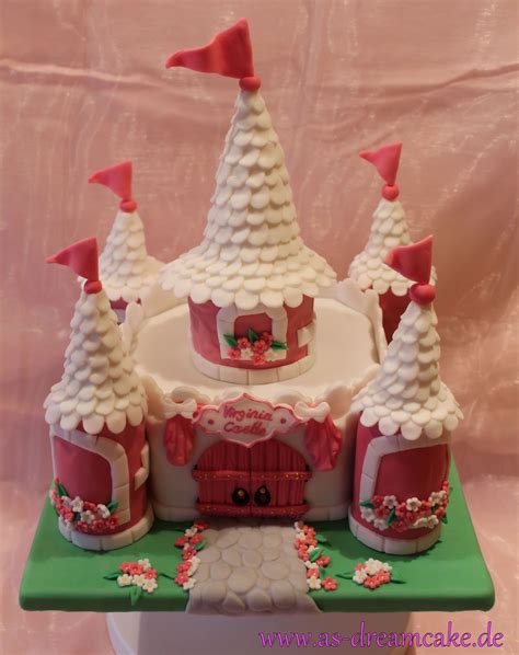 Maybe you would like to learn more about one of these? Prinzessinnen-Schloss-Torte | Torte kindergeburtstag ...