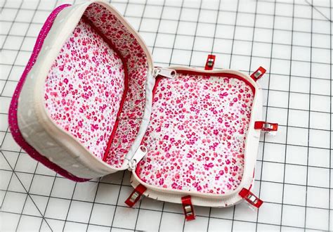 Pretty Box Pouch Free Sewing Pattern With A Tutorial Pouch Pattern