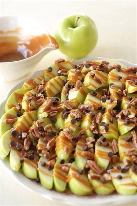 16 Apple Desserts That Deserve Your Attention Gleamitup Yummy Treats Delicious Desserts