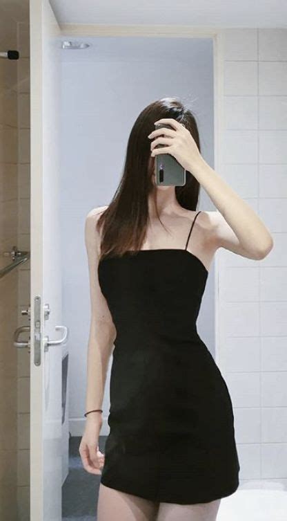 Pin by ç on Mirror Selfie in 2021 Little black dress Bodycon dress