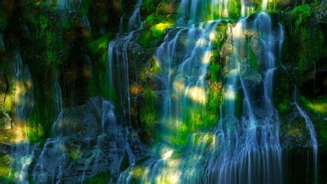 Waterfall In Autumn Wide Wallpaper 570182