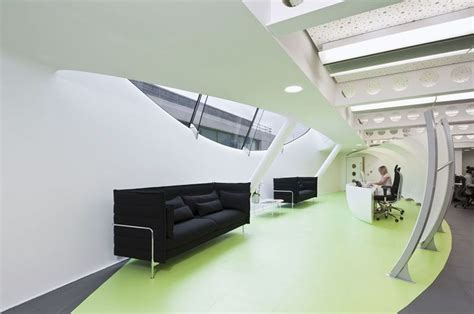Dentsu London Office Interiors By Essentia Designs 2 Escritórios De