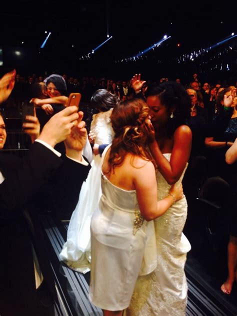 33 Couples Were Just Married During The Grammys—and Queen Latifah