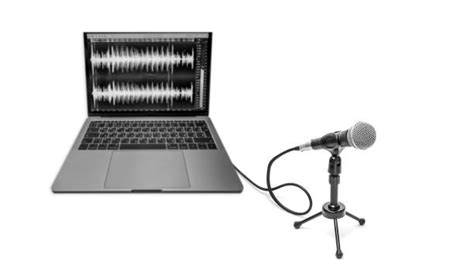 7100 Laptop Recording Studio Stock Photos Pictures And Royalty Free