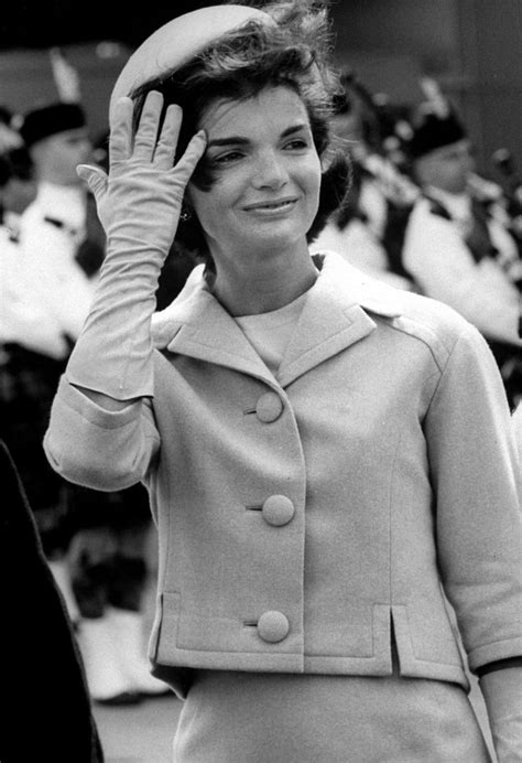Beauty Lessons We Learned From Jackie Kennedy