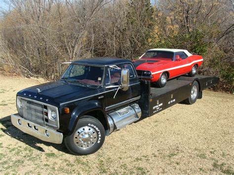 Dodge ram 2500 hd cummins. BangShift.com This 1977 Dodge D700 Ramp Truck Is A ...