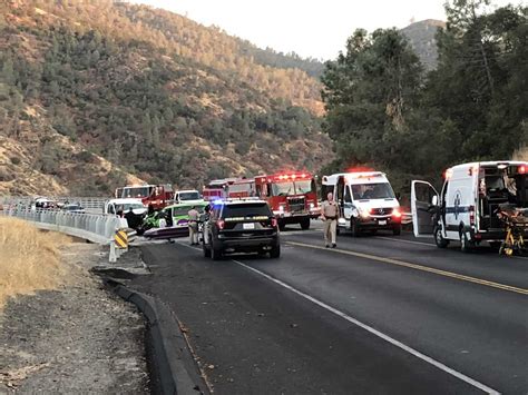 Update Head On Crash Shuts Down Bridge On Highway 120