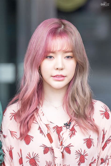 Pin By Yuichi Takahashi On Snsd Sunny Kpop Hair Color Girls Generation Sunny Sunny Snsd