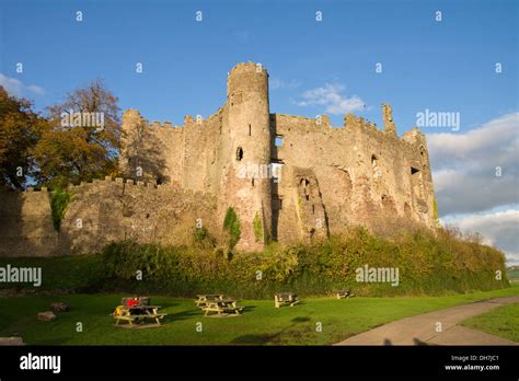 Castle Laugharne Ruin Hi Res Stock Photography And Images Alamy