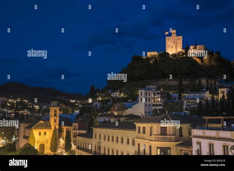 Palace Of Alhambra On Hill At Night Hi Res Stock Photography And Images