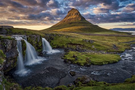 Berg Kirkjufell Auf Der Halbinsel Snæfellsnes In Island Flickr