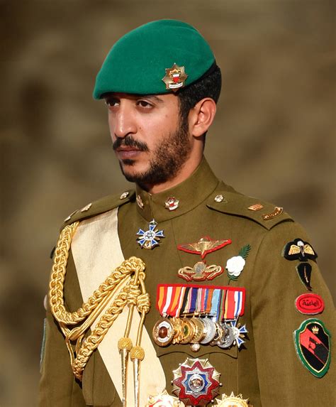May 11, 2021 · بارك الشيخ محمد بن زايد آل نهيان، ولي عهد أبوظبي، نائب القائد الأعلى للقوات المسلحة، للملك حمد بن عيسى آل خليفة، ملك البحرين، بمناسبة وصول فريق الحرس الملكي البحريني قمة إفريست. خالد بن حمد يصل فرنسا ليشهد تمريناً مشتركاً بين القوة ...