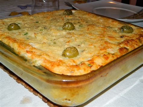 Varrendo O Prato Torta De Bacalhau Gratinado Com Batata