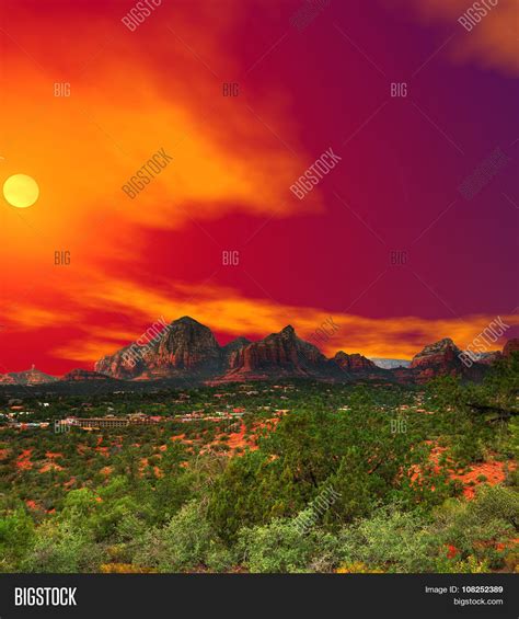 Sunset Sedona Arizona Image And Photo Free Trial Bigstock