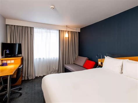 Hotel Near Newport Station: Holiday Inn Express Newport
