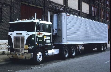 Big Rig Trucks Semi Trucks Cars Trucks Freightliner Trucks