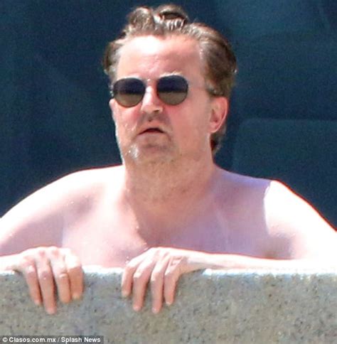 Matthew Perry Goes Shirtless On Vacation In Mexico Daily Mail Online My Xxx Hot Girl
