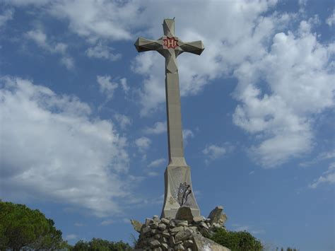 Simple Science: How to Make a Volcano with Kids