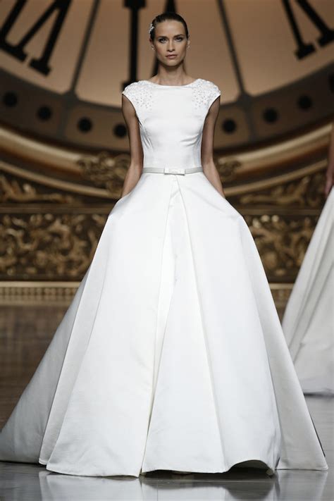Barcelona Bridal Week Pronovias Wedding Dress Collection 2016 Bridal