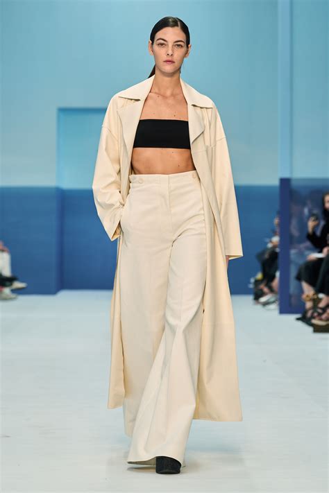 Max Mara Spring 2023 Ready To Wear Collection Vogue